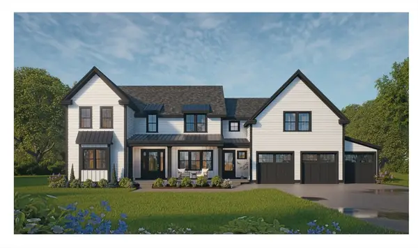 2 Red Tail Circle, Hopkinton, MA 01748