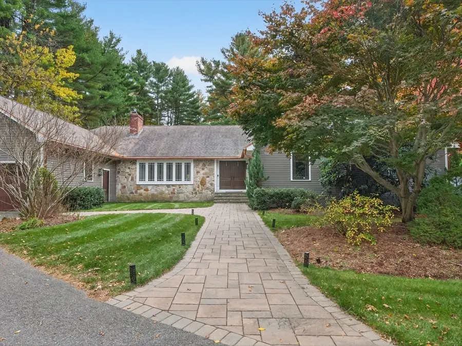 13 Old Colony Rd, Foxboro, MA 02035 - #2