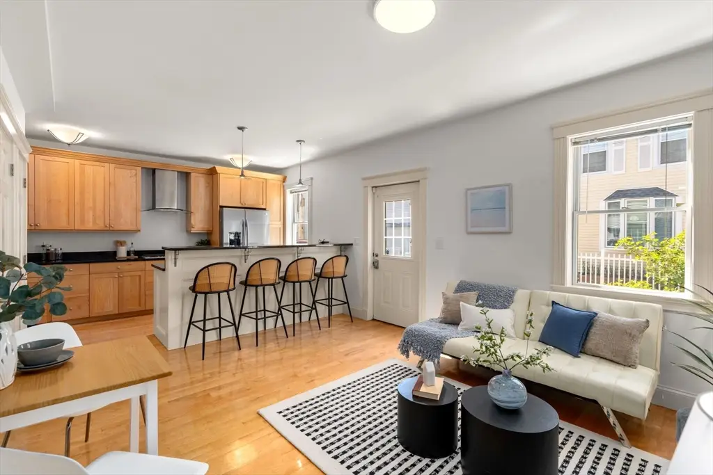 11 Vandine St #1, Cambridge, MA 02141 - #1