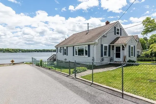 4 Lake, Tiverton, RI 02878