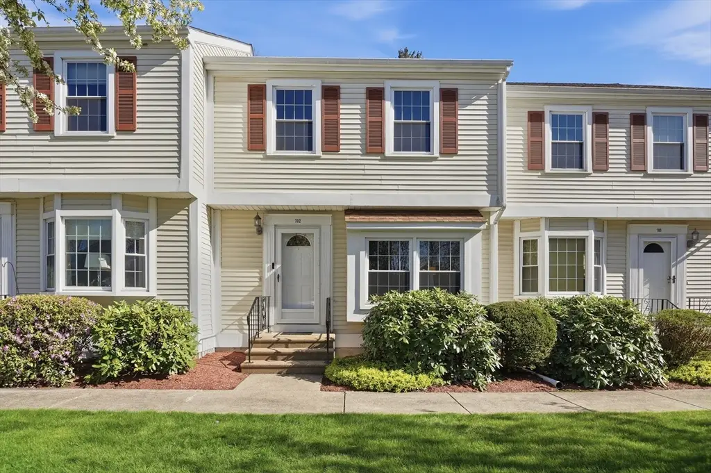 702 Heritage Lane #702, Auburn, MA 01501 - #1