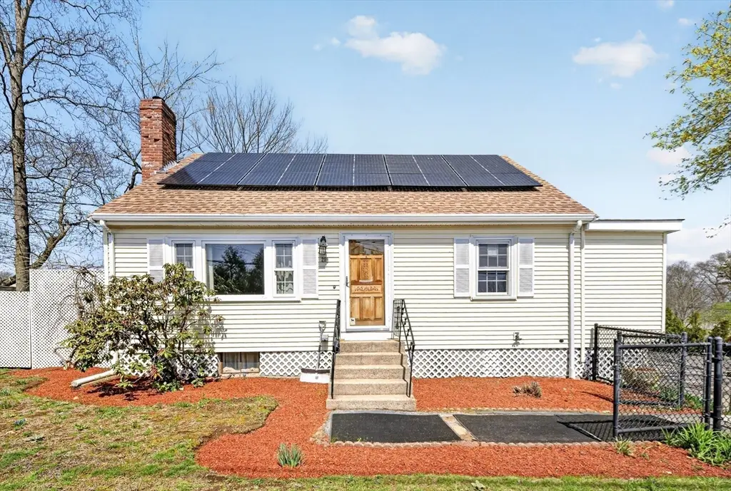 216 Hartford Ave, Bellingham, MA 02019 - #1