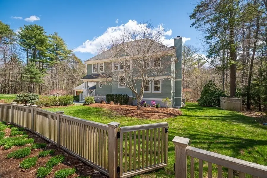 17 Loading Place Road, Manchester, MA 01944 - #2