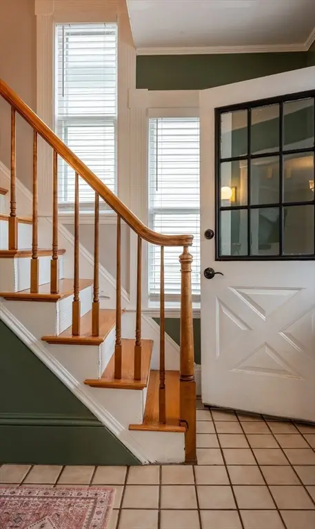6 Arthur St, Gloucester, MA 01930 - #2