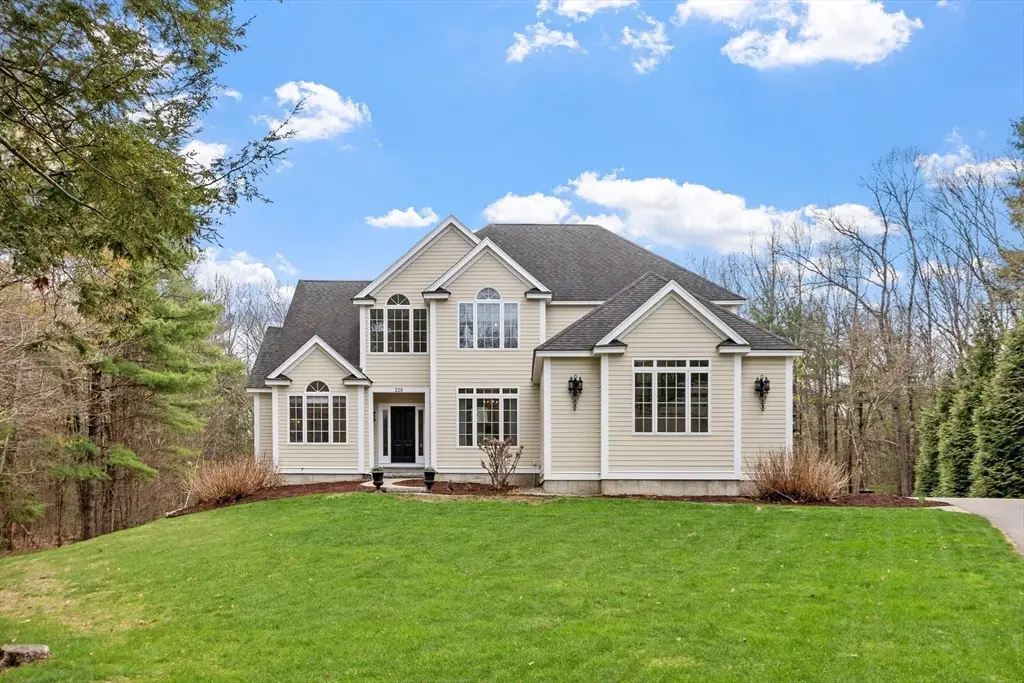 228 Devonshire Way, Lancaster, MA 01523 - #1