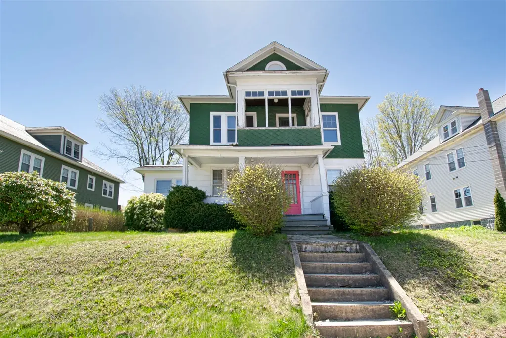 441 Hamilton St, Southbridge, MA 01550 - #1