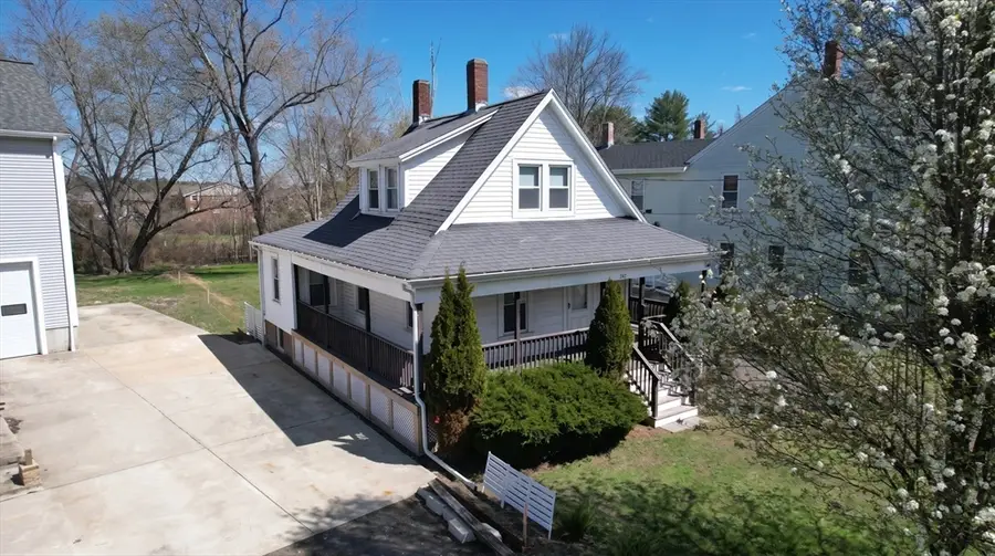 262 Plymouth Street, Bridgewater, MA 02324 - #2
