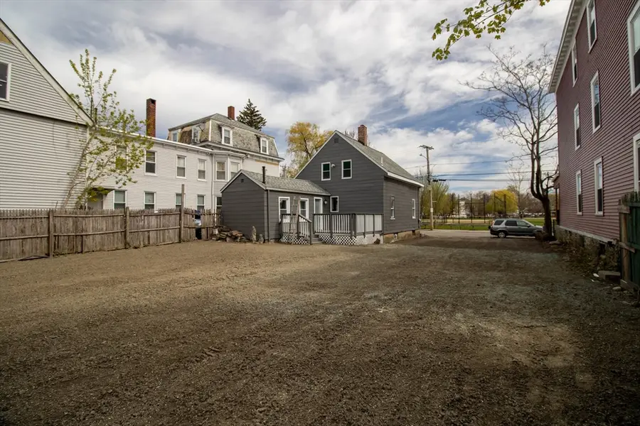 40-42 Holly St, Lawrence, MA 01841 - #3
