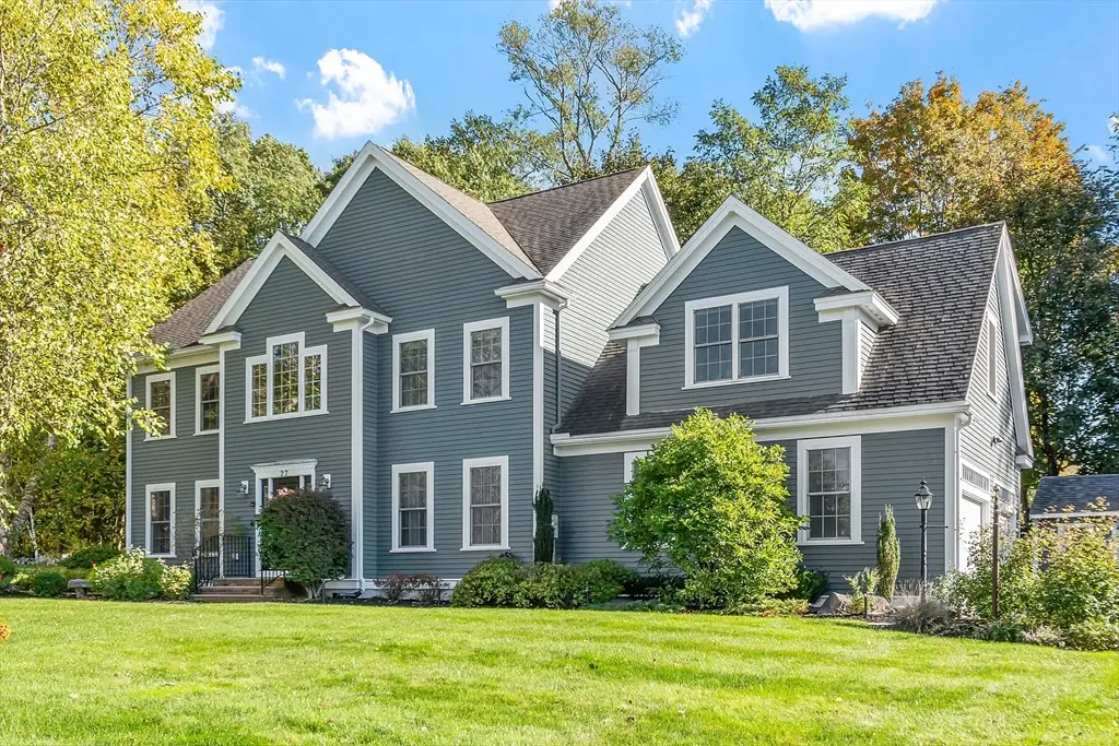 27 Garfield Ave, Danvers, MA 01923 - #1