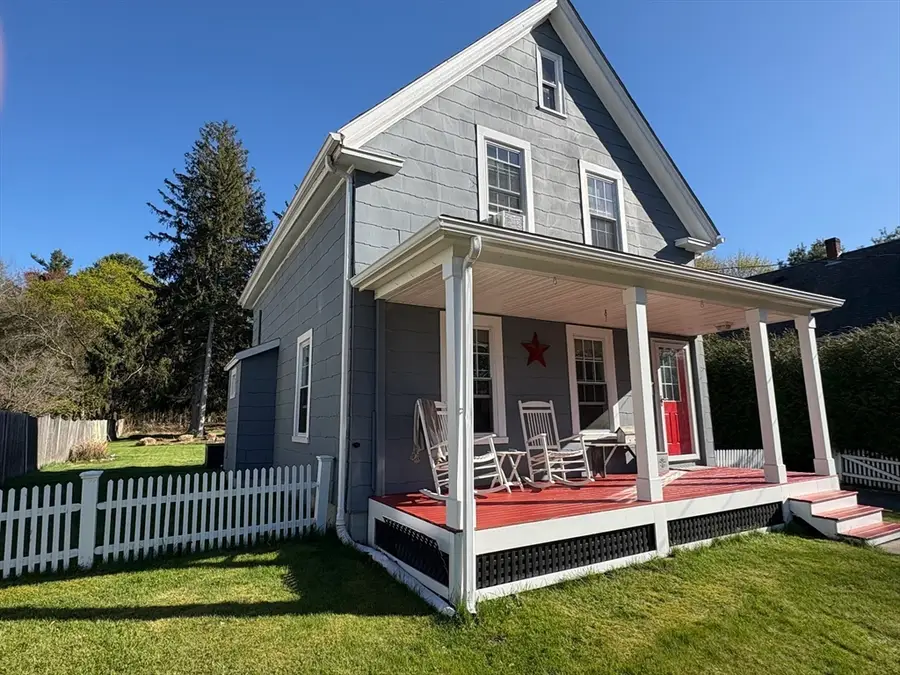 9 Ray Ave, Bellingham, MA 02019 - #3