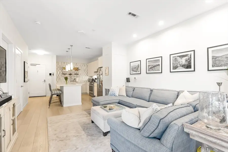 45 W 3rd St #402, Boston, MA 02127 - #3