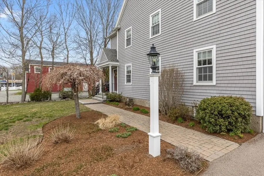 20 Gay St, Westwood, MA 02090 - #3