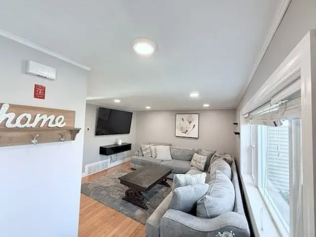 152 E Bacon St #D2, Plainville, MA 02762 - #3