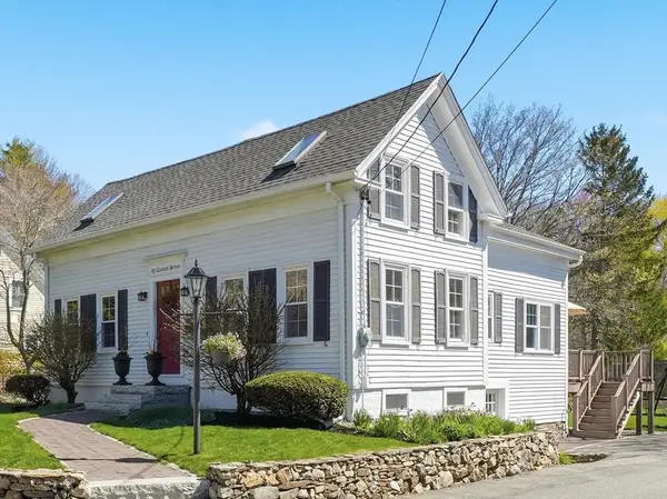 92 Central St, Georgetown, MA 01833