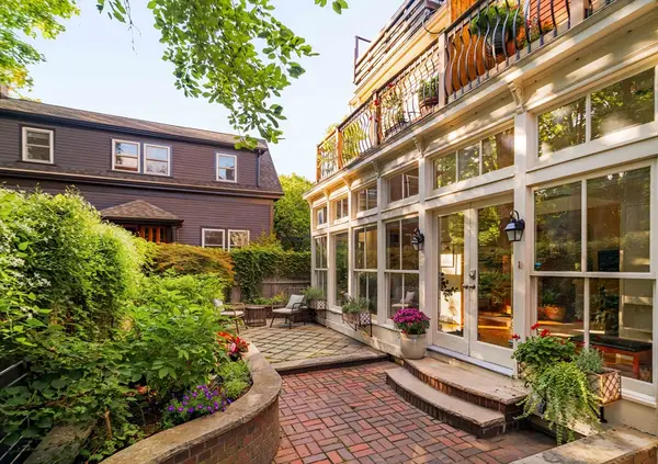 61 Dana Street #4, Cambridge, MA 02138