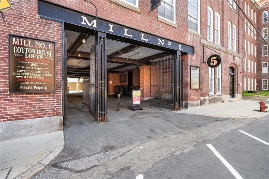 240 Jackson St #314, Lowell, MA 01852 - #3