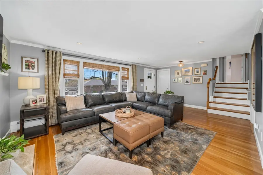 105 Macarthur Rd, Stoneham, MA 02180 - #3