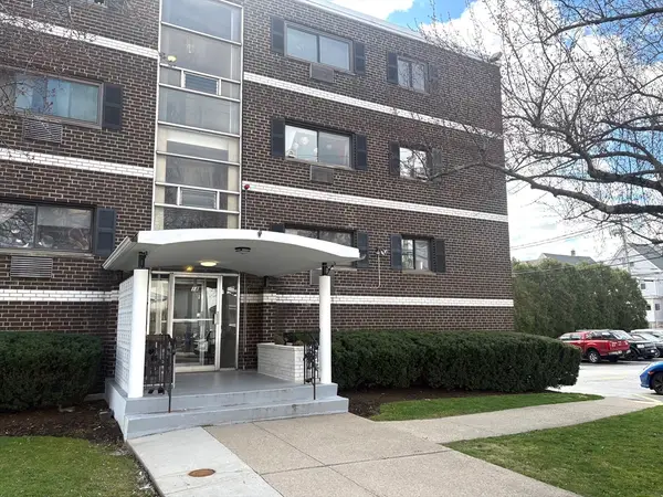 18 Glencoe Street #48, Boston, MA 02135