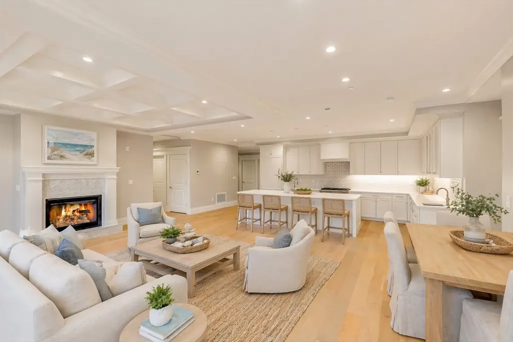 124 Elm Street #307, Cohasset, MA 02025 - #1