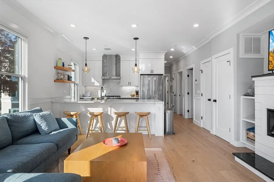 111 Beacon St #B, Somerville, MA 02143 - #3