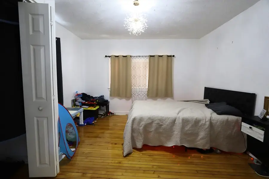 140 Lyme St, Malden, MA 02148 - #3