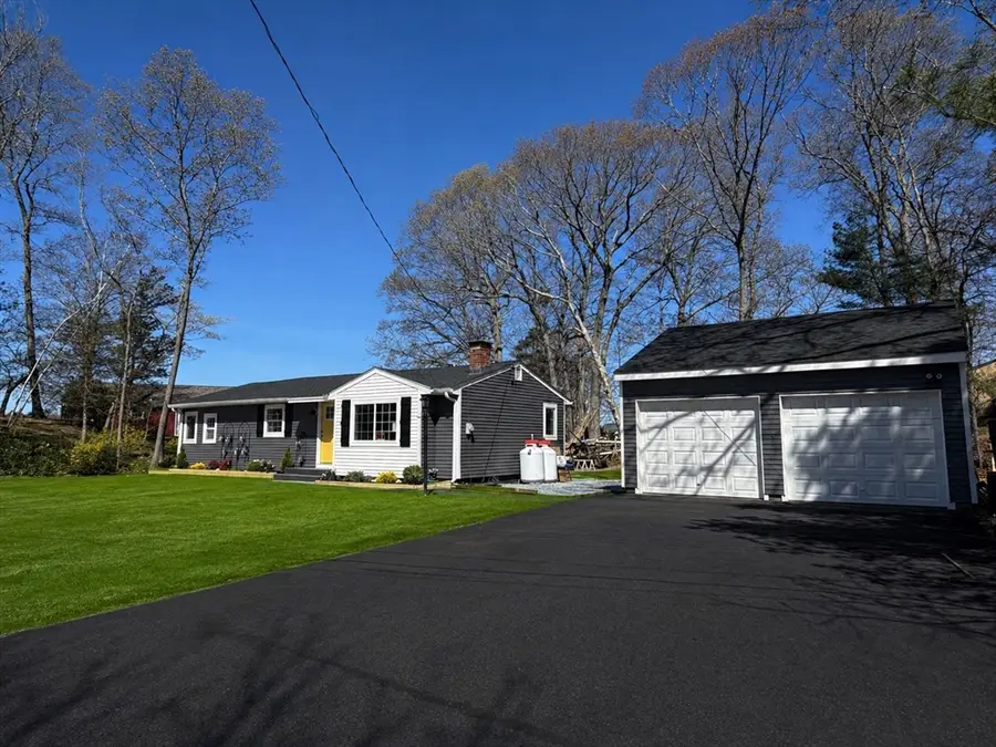 9 Valley Street, Assonet, MA 02728 - #3