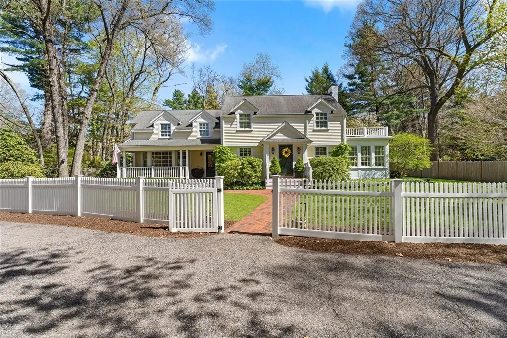 279 Oakland Street, Wellesley, MA 02481 - #1