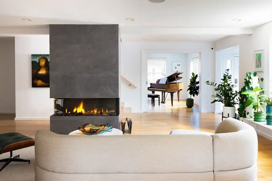122 Garfield St, Watertown, MA 02472 - #2