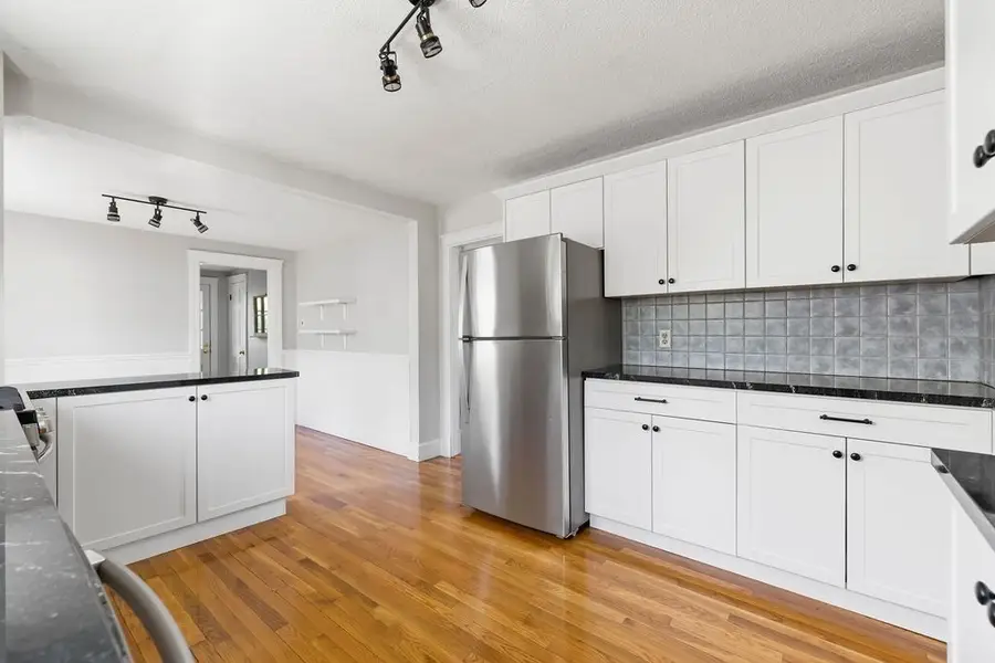 3 Ainsworth Pl, Melrose, MA 02176 - #3