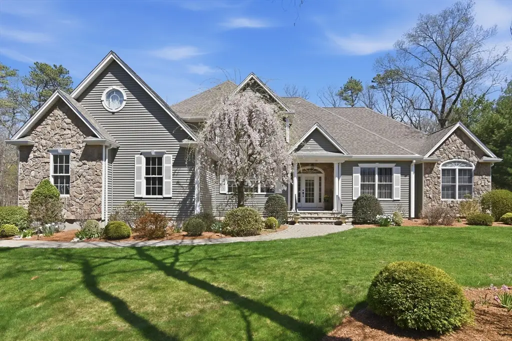10 Analore Circle, Norfolk, MA 02056 - #1