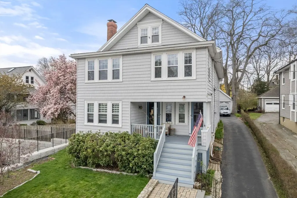 14 Adams Ave #14, Watertown, MA 02472 - #1
