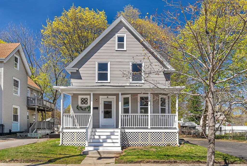 7 Prospect St, Saugus, MA 01906 - #1