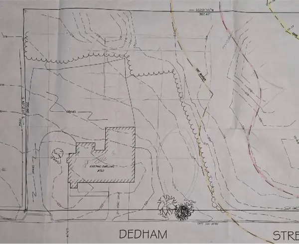 723 Dedham St, Wrentham, MA 02093