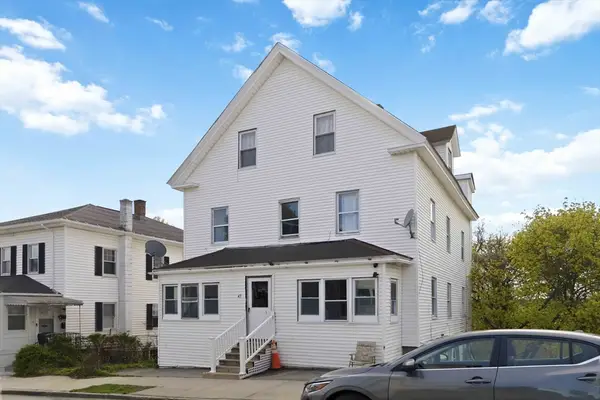 43 Orient St, Worcester, MA 01604