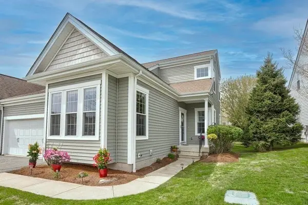22 Quail Ridge Dr #22, Acton, MA 01720