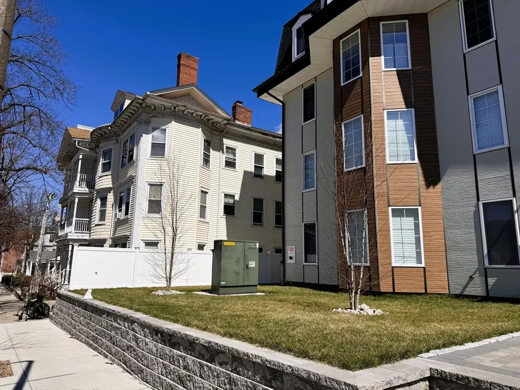 472 Warren, Boston, MA 02119 - #1
