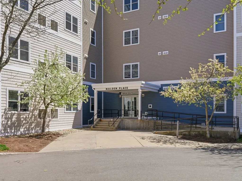 30 Franklin St #427, Malden, MA 02148 - #1