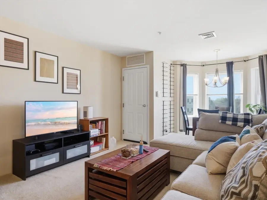 30 Franklin St #427, Malden, MA 02148 - #2