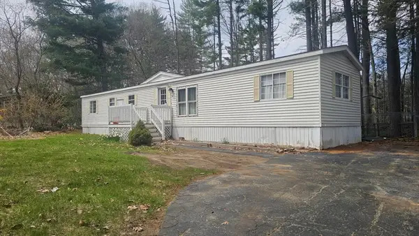 38 Kendell Ln, Salisbury, MA 01952