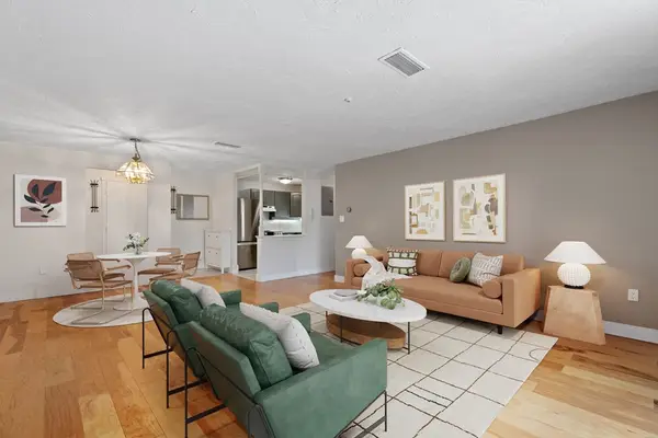 34 South St #202, Quincy, MA 02169