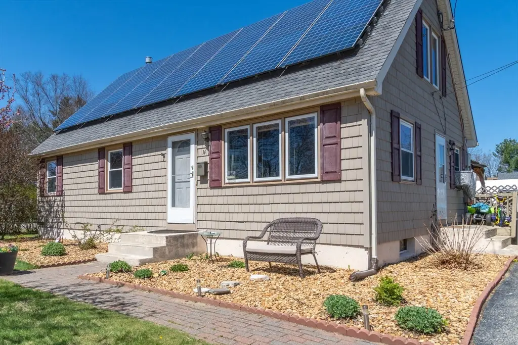 14 Vine St, Oxford, MA 01540 - #1