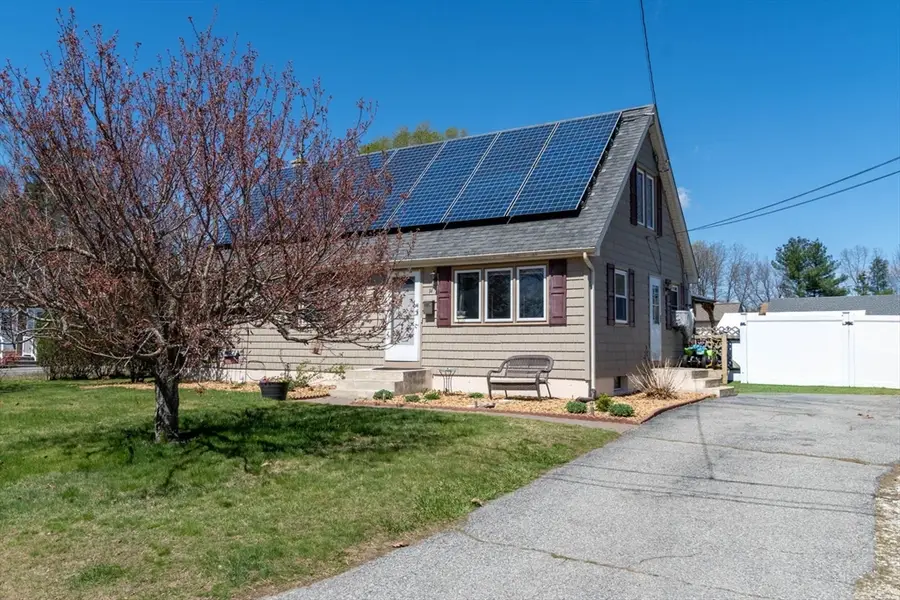14 Vine St, Oxford, MA 01540 - #2