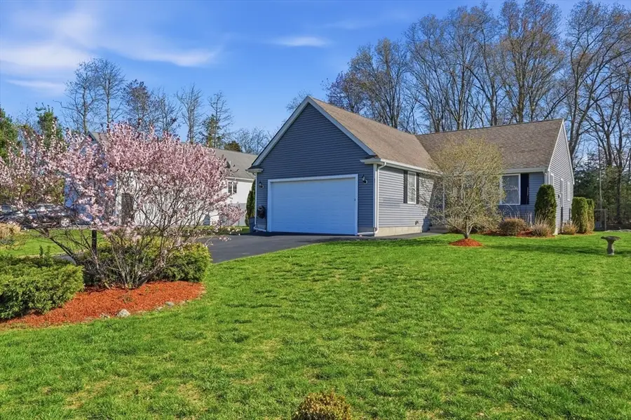 943 Stonegate Lndg, Dighton, MA 02764 - #2