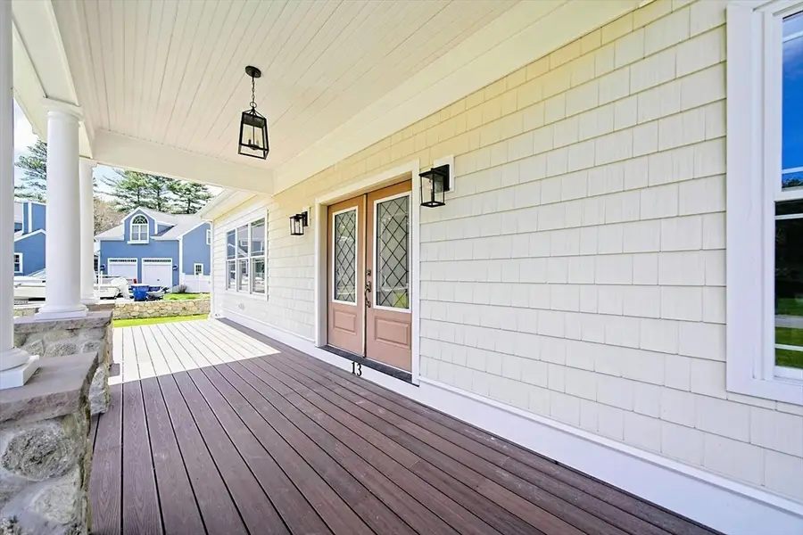 13 Park Pl, Mattapoisett, MA 02739 - #2