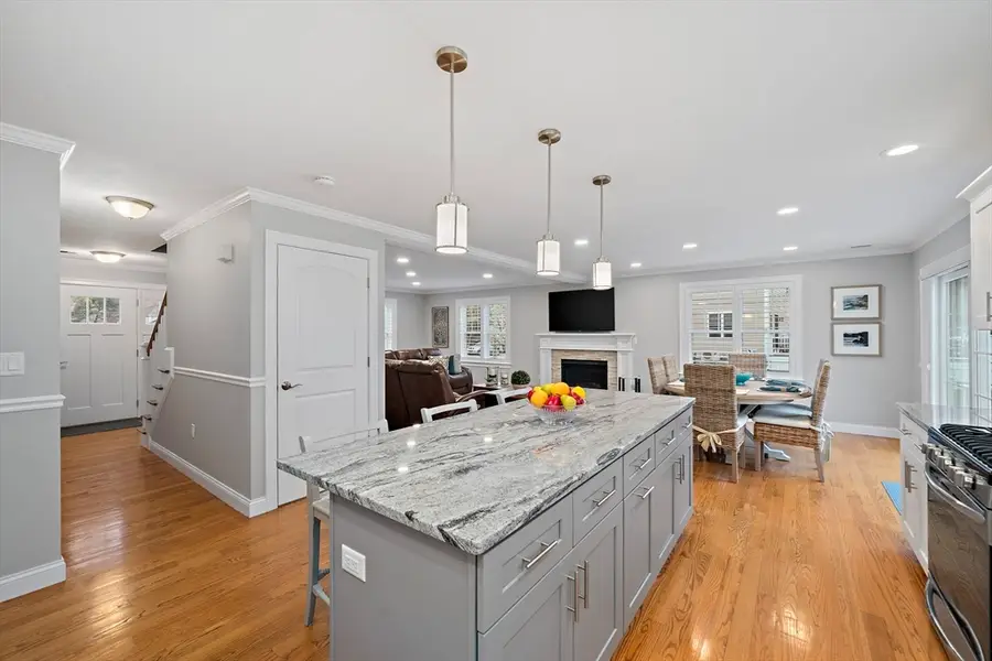 190 White St, Weymouth, MA 02190 - #3