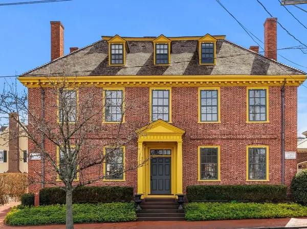 17 Federal St, Newburyport, MA 01950