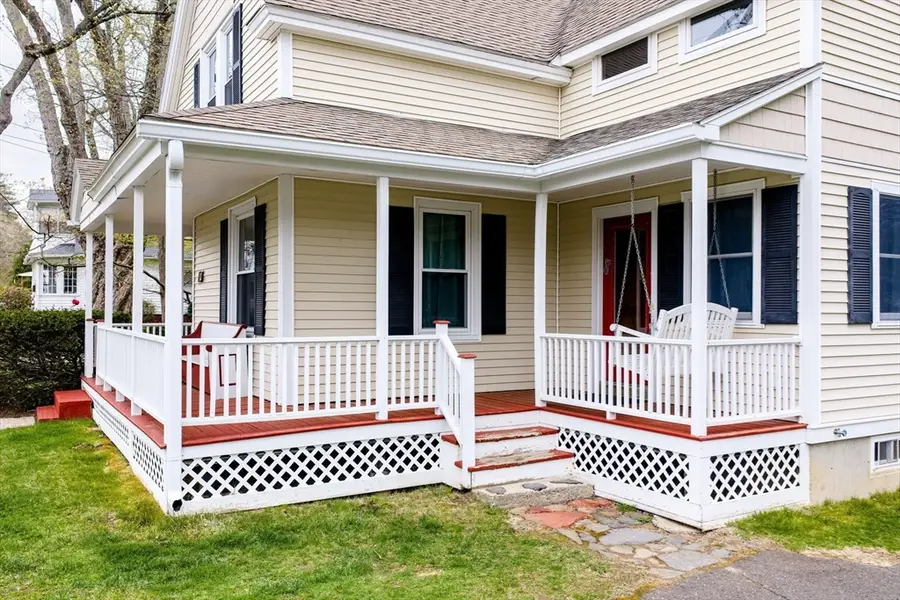 24 Dewey Ave, East Longmeadow, MA 01028 - #3