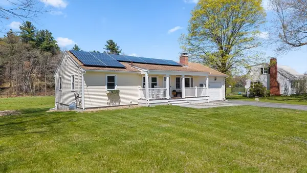 256 Bolton Rd, Lancaster, MA 01523