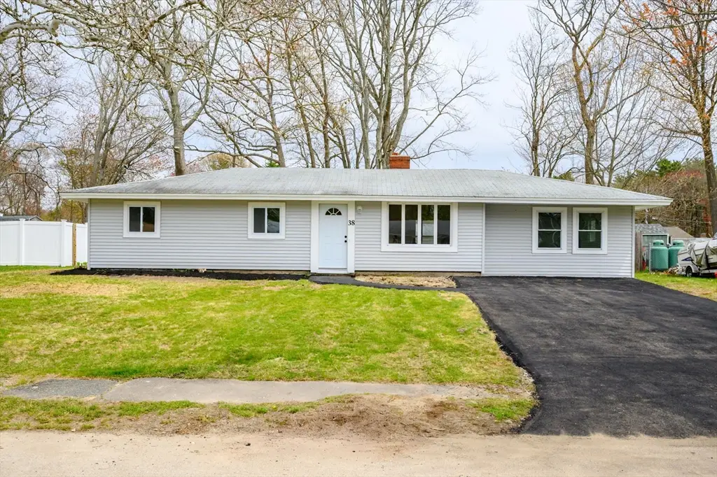 38 Marion St, Holbrook, MA 02343 - #1