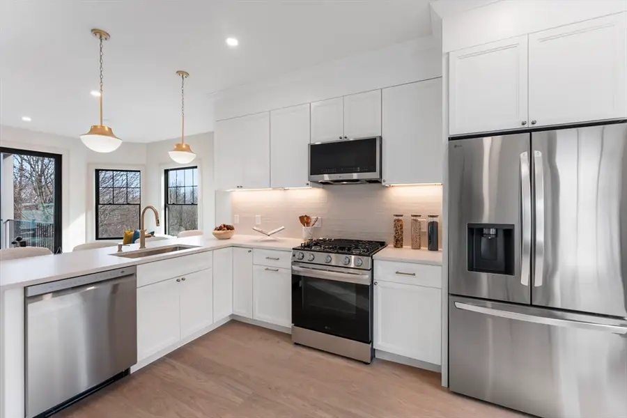 142A Metropolitan, Boston, MA 02131 - #3